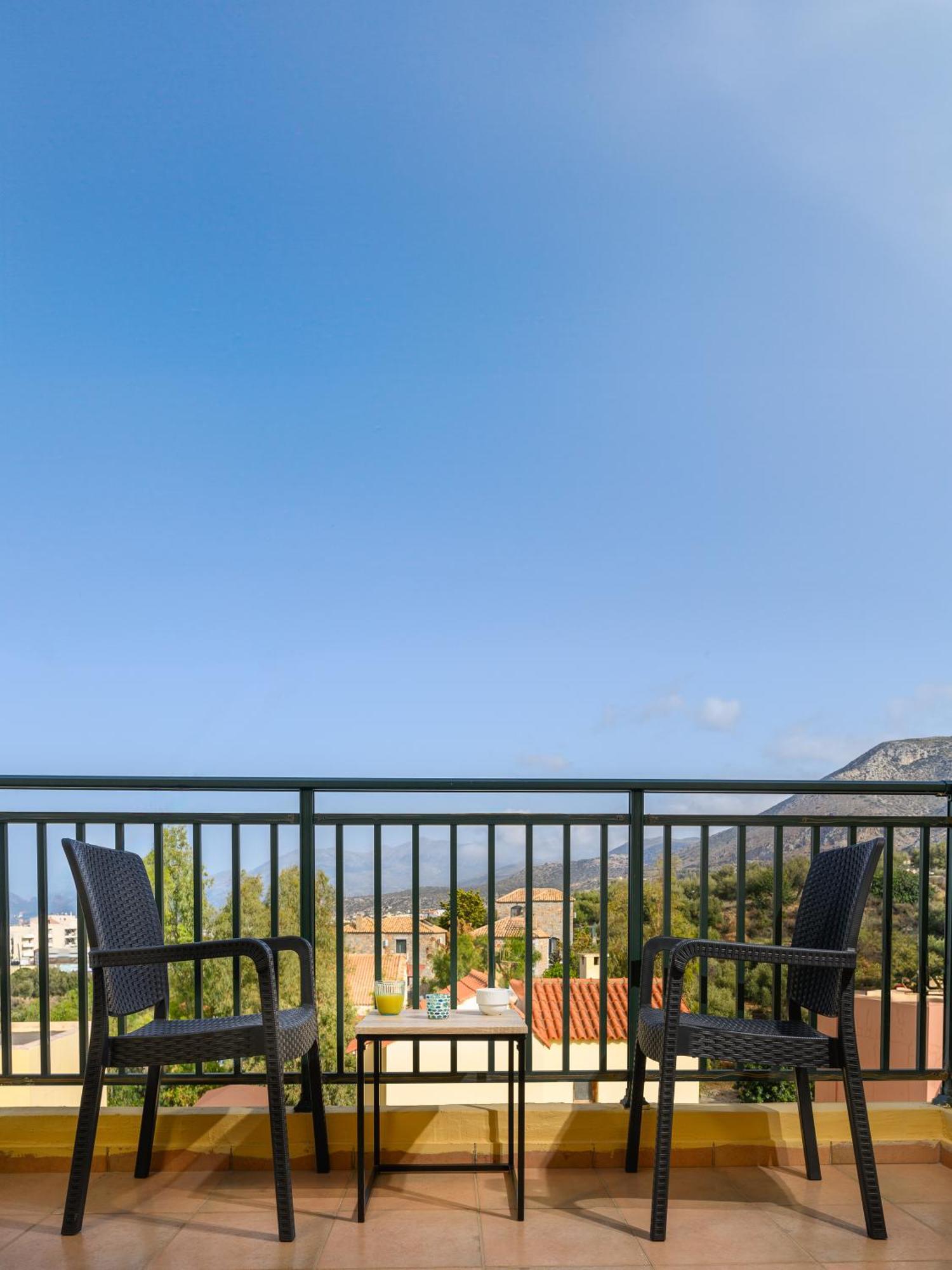 Renia's Villas Hersonissos  Exterior foto