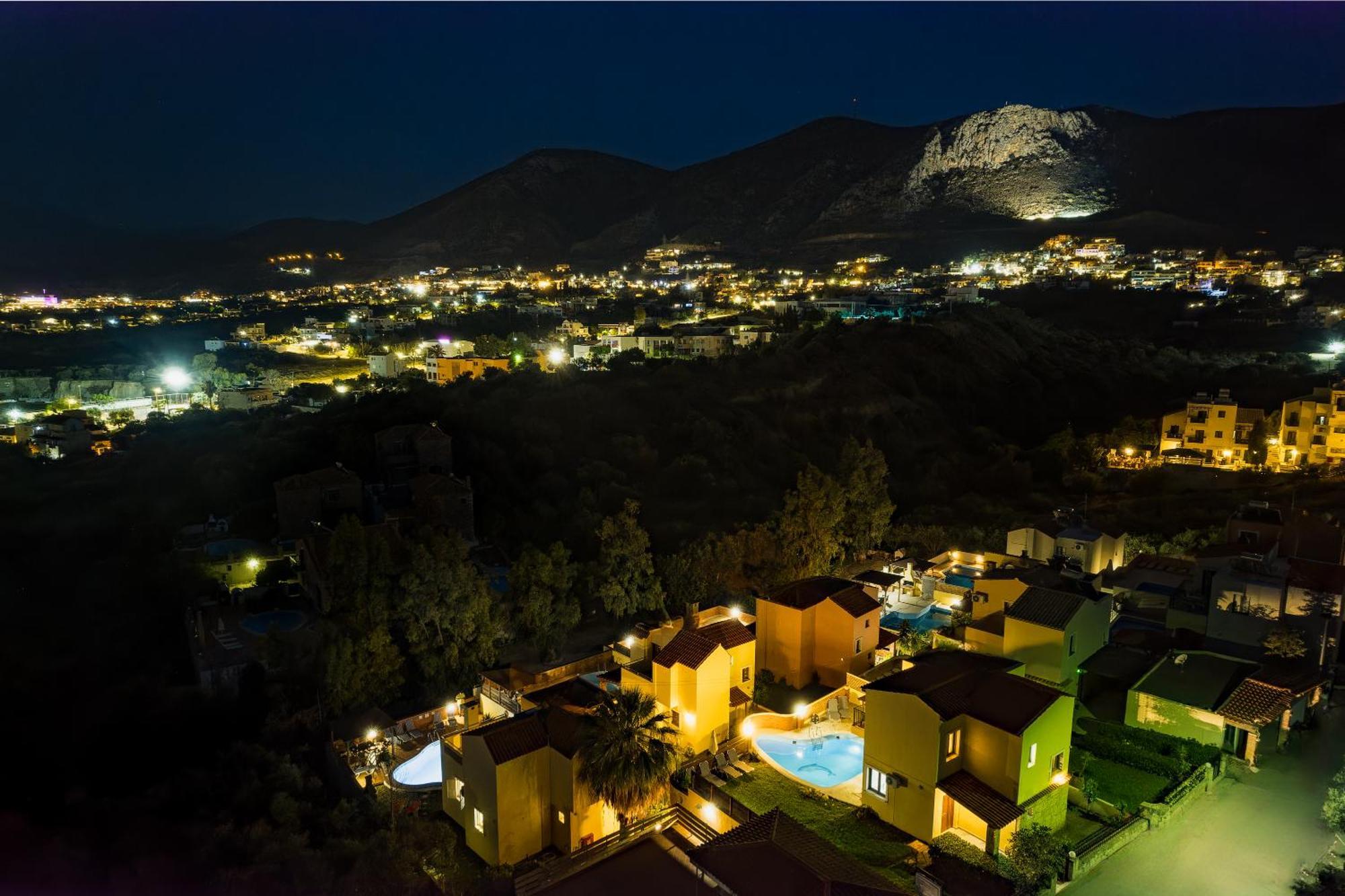 Renia's Villas Hersonissos  Exterior foto